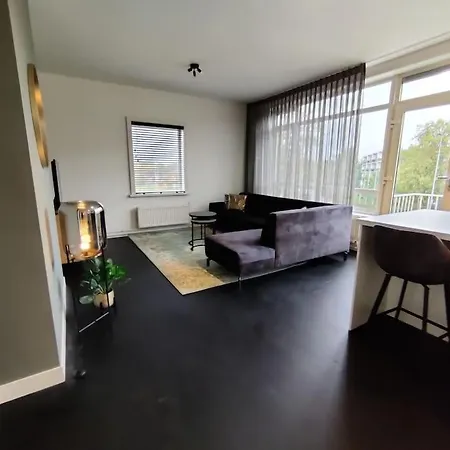K50159 Spacious And Modern Apartment Near The City Center, Free Parking Eindhoven Esterno foto